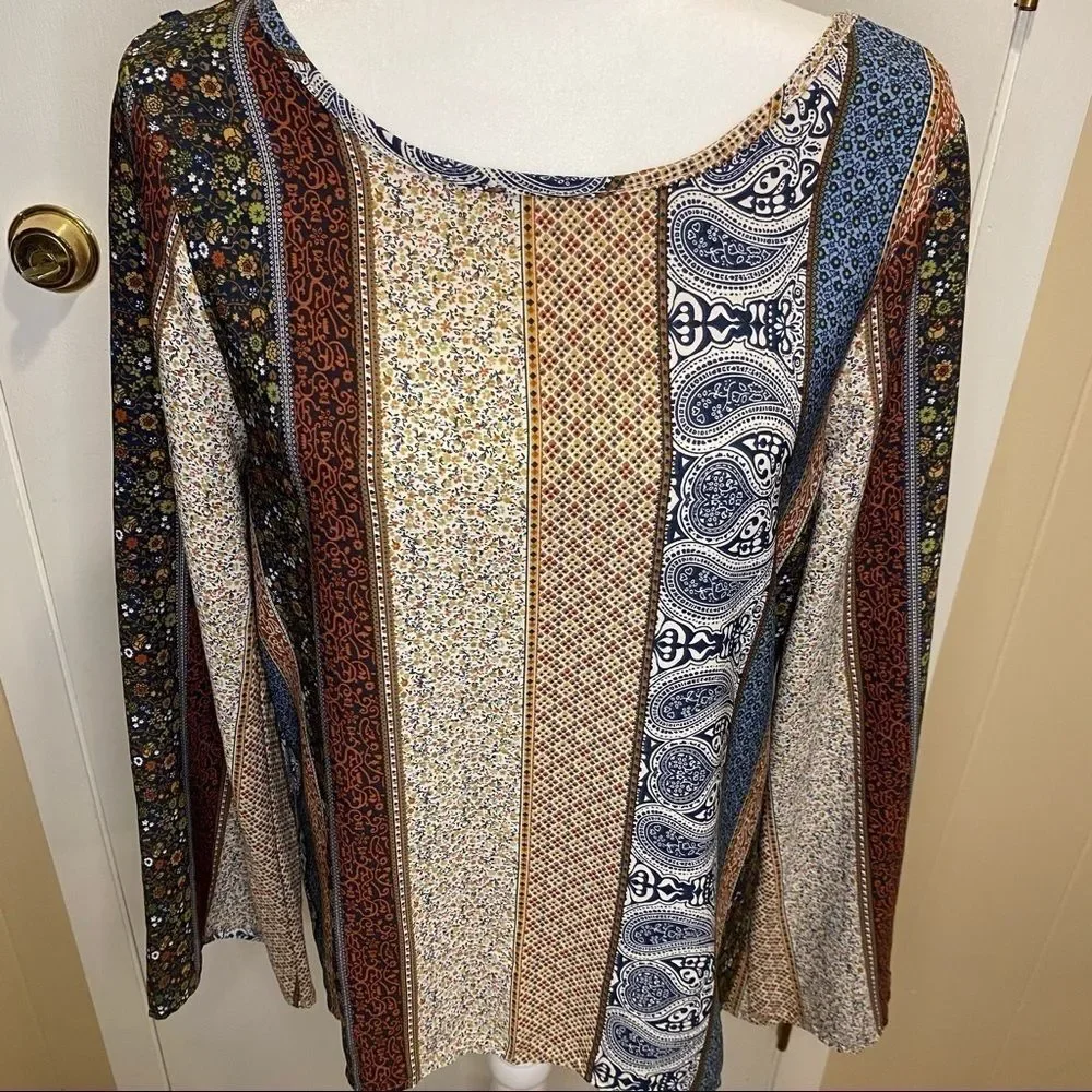 Vintage Havana Open Back Blouse - Picture 4 of 7